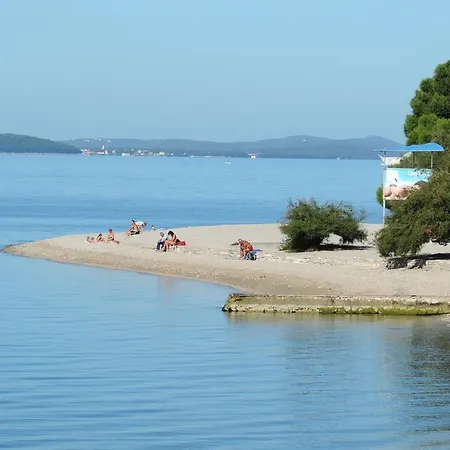 Lägenhet Peric Zadar